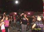 Noite - A banda Na Fé (Granja) animava o público na celebração com músicas de sentimento e fé.
